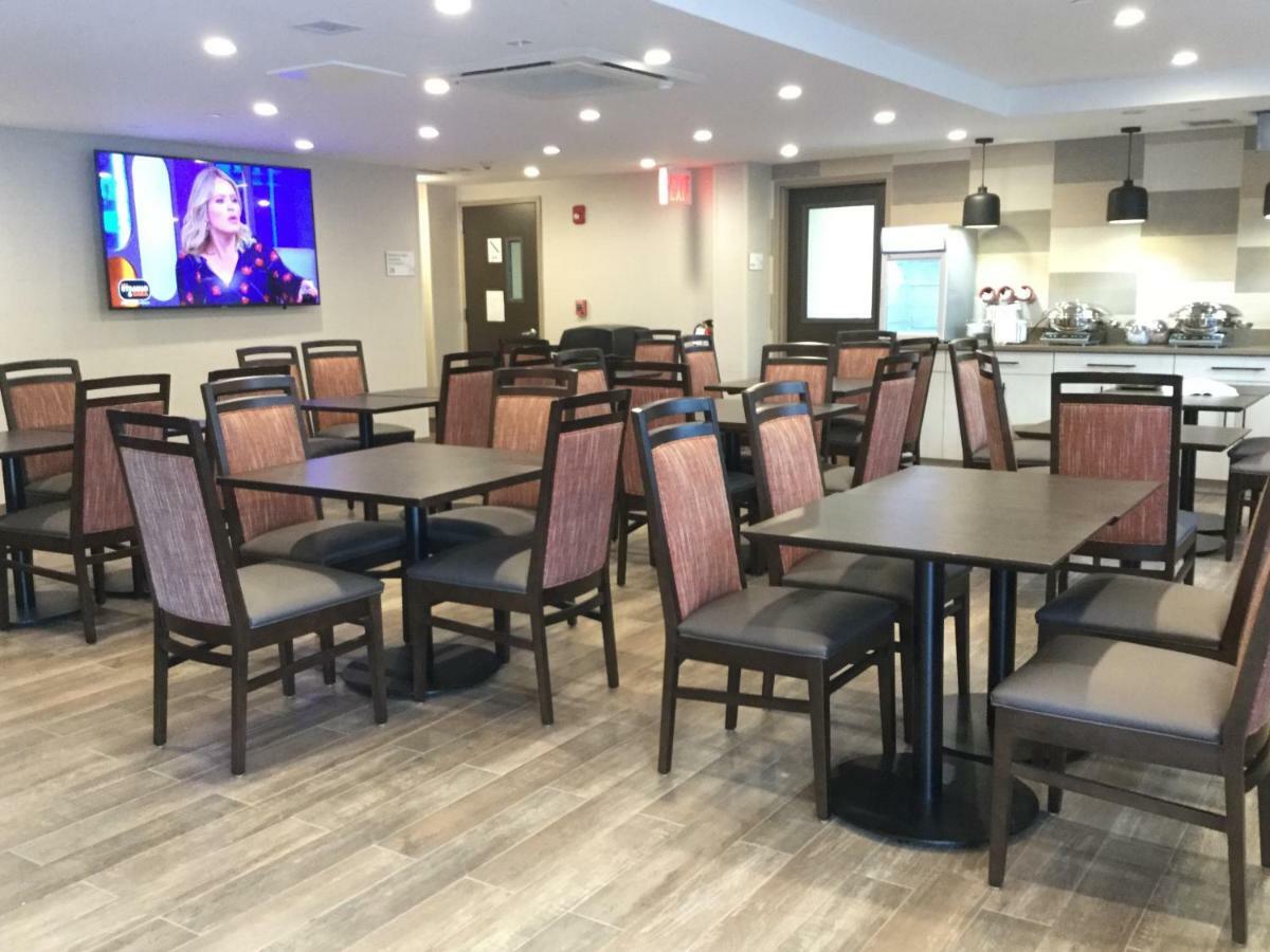 Ramada By Wyndham Bronx Terminal Hotel New York Luaran gambar